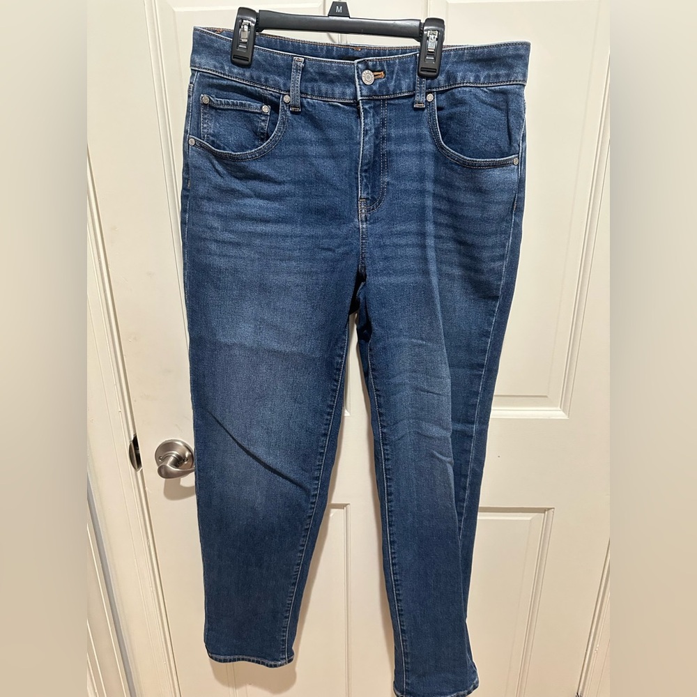 Talbots every day, relaxed jeans, size 6